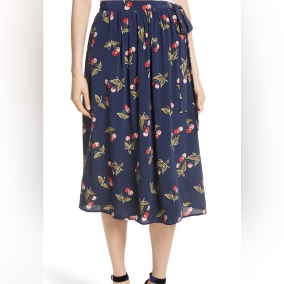 Joie Almudena 100% Silk Wrap Cherry Print Midi Skirt Size S - Picture 2 of 10